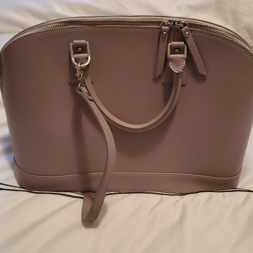 Lilac handbag made in italy